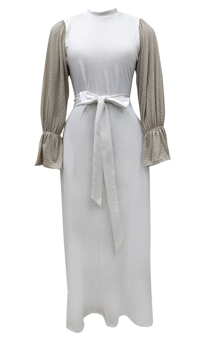 Everydaywear White And Sand Cotton Jersey Abaya With Pockets - EastEssence.com