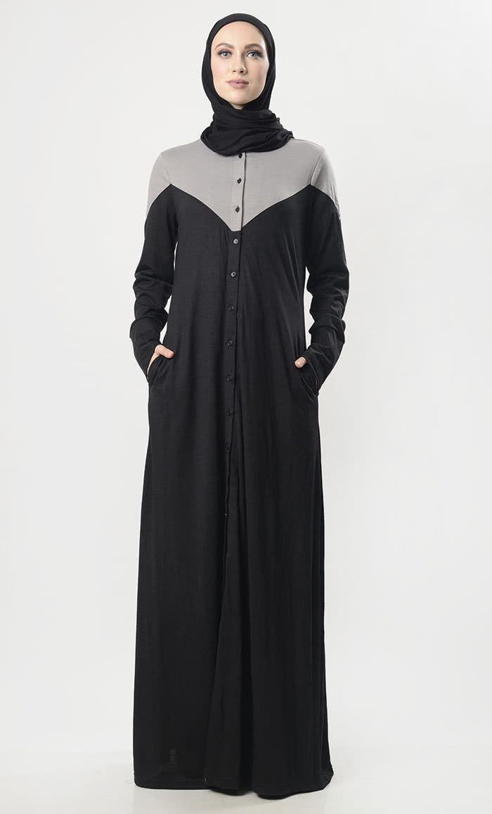 Abaya modeste en jersey boutonnée à l'avant