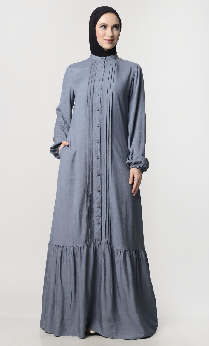 Front With Sleek Pleated Rayon Abaya
