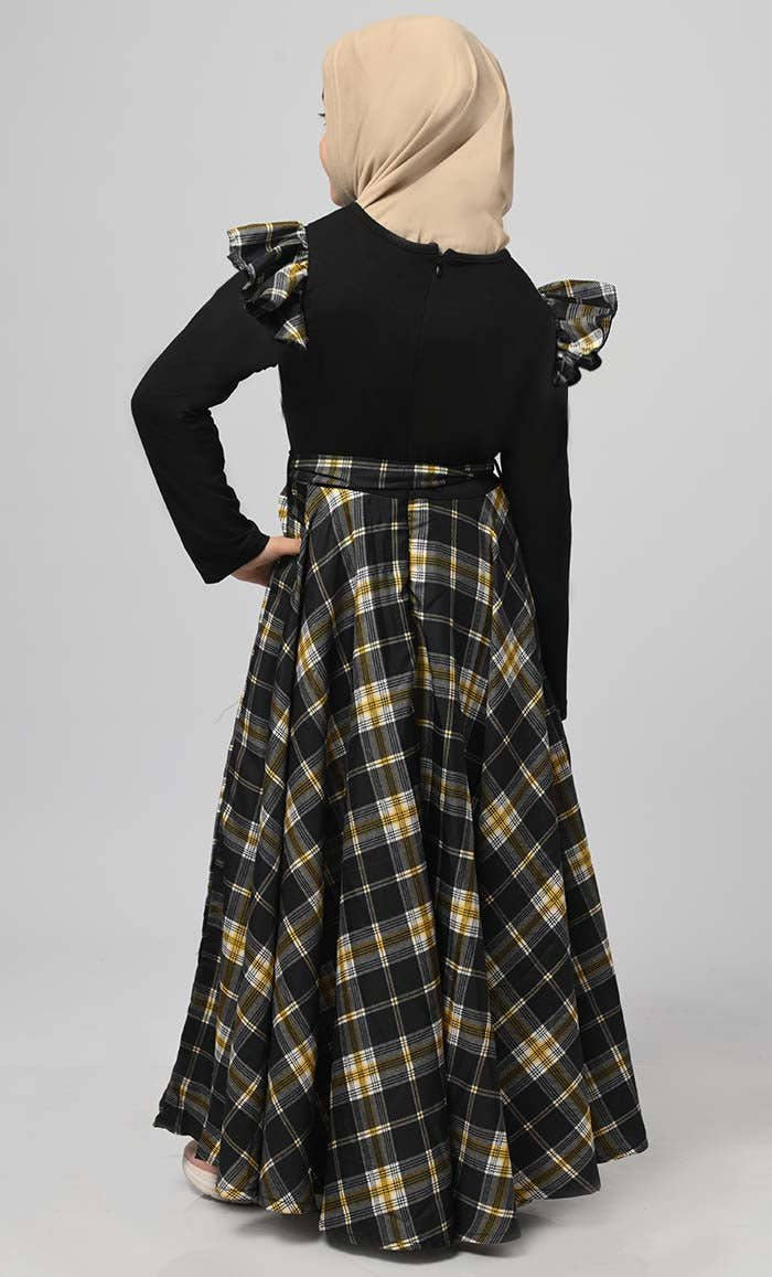 Girl Modest Muslim Check Printed Abaya With Loose Belt - EastEssence.com