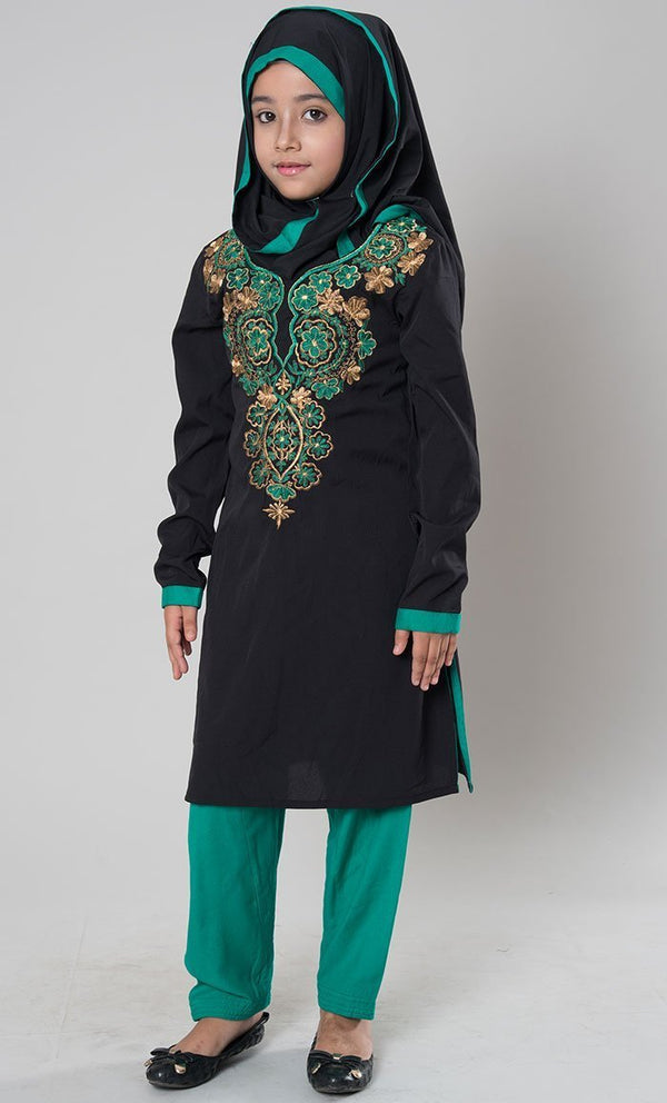 Girls FLower Embroidered Kameez Set - EastEssence.com