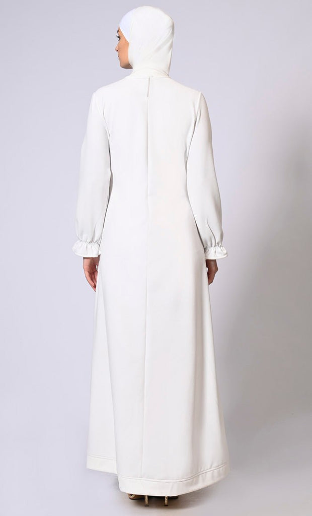 Graceful Gatherings: White Pleated Front Abaya with Elastic Sleeves - EastEssence.com