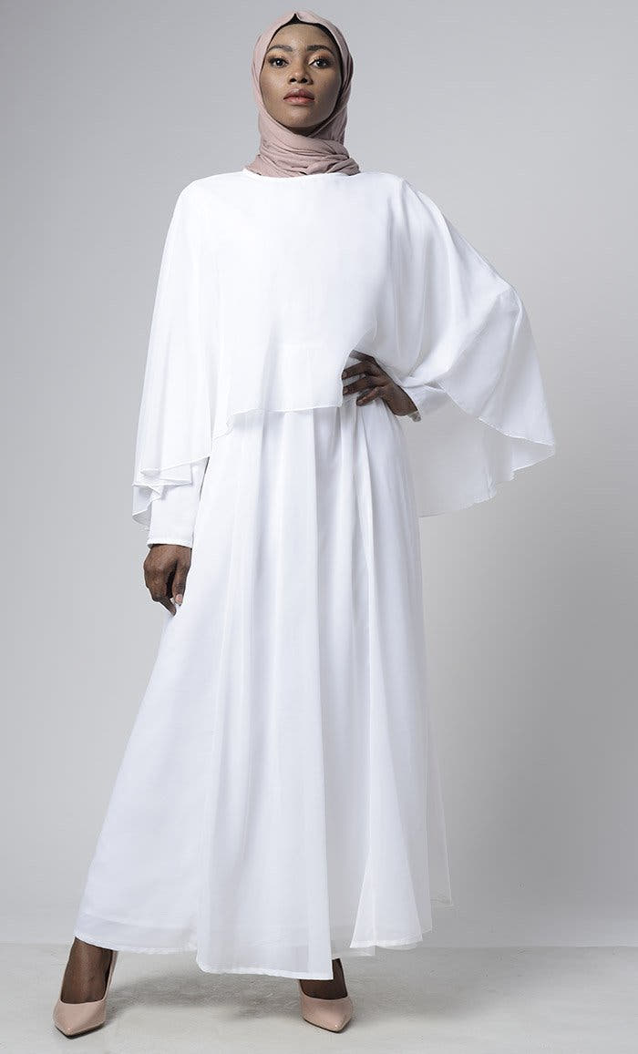 Abaya de tous les jours en georgette blanc avec cape supérieure