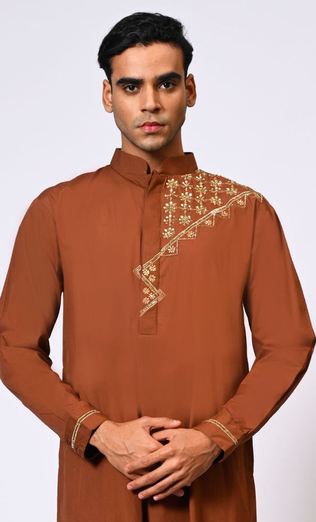 Traditional Men's Brown Thobe