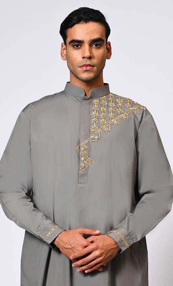 Traditional Men's Grey Thobe