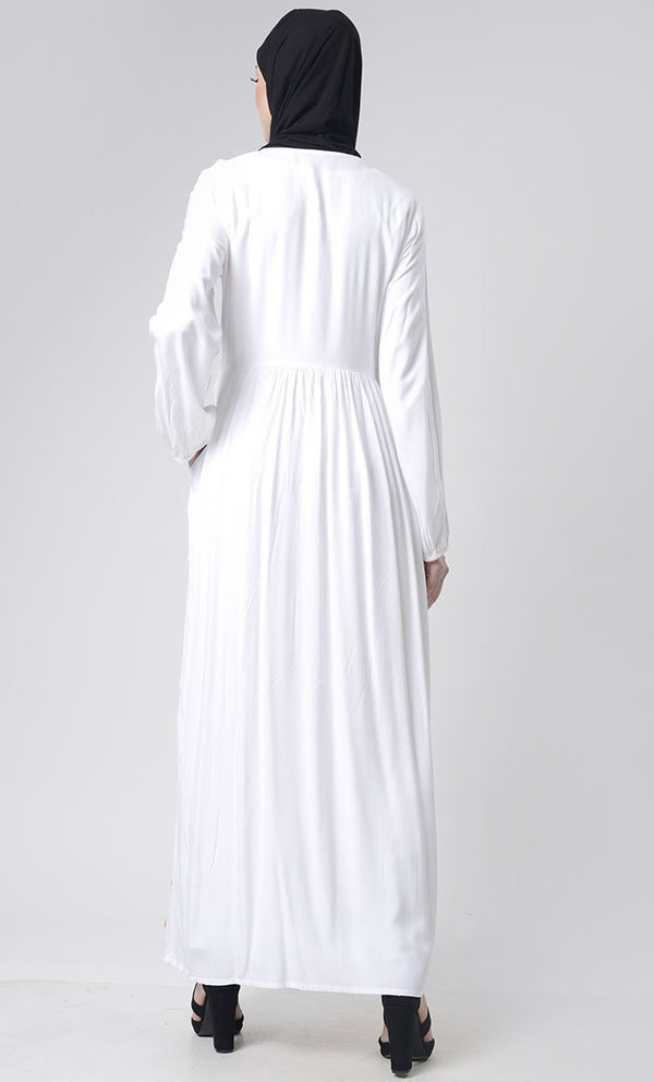 Intricate Floral Embroidery Abaya With Pockets - EastEssence.com