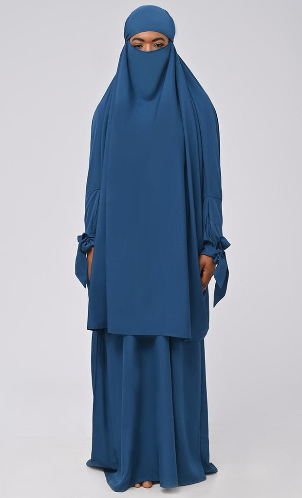Isha Modest Navy Crepe Khimar Prayer Dress For Women - EastEssence.com