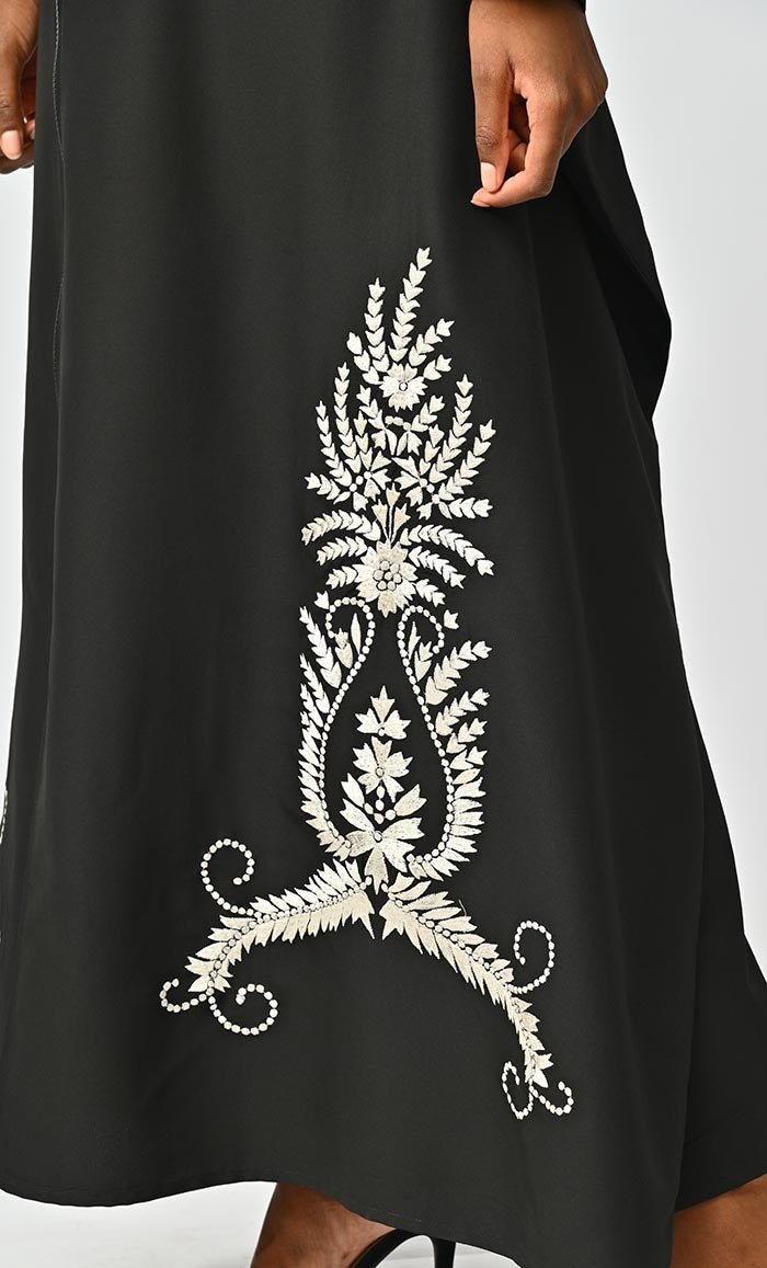 Islamic White Embroidery Detailing Kaftan Abaya With Front Zipper - EastEssence.com