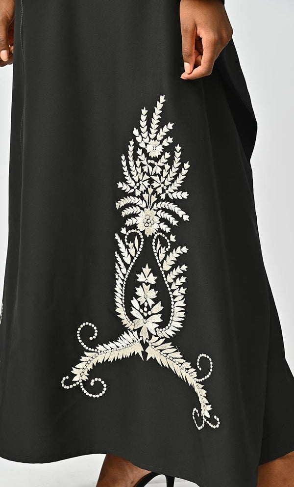 Islamic White Embroidery Detailing Kaftan Abaya With Front Zipper - EastEssence.com