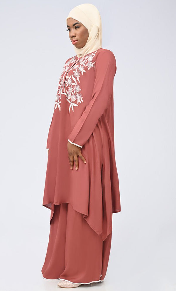 Jamila Women's Islamic Embroidered Set With Hijab And Pockets - EastEssence.com