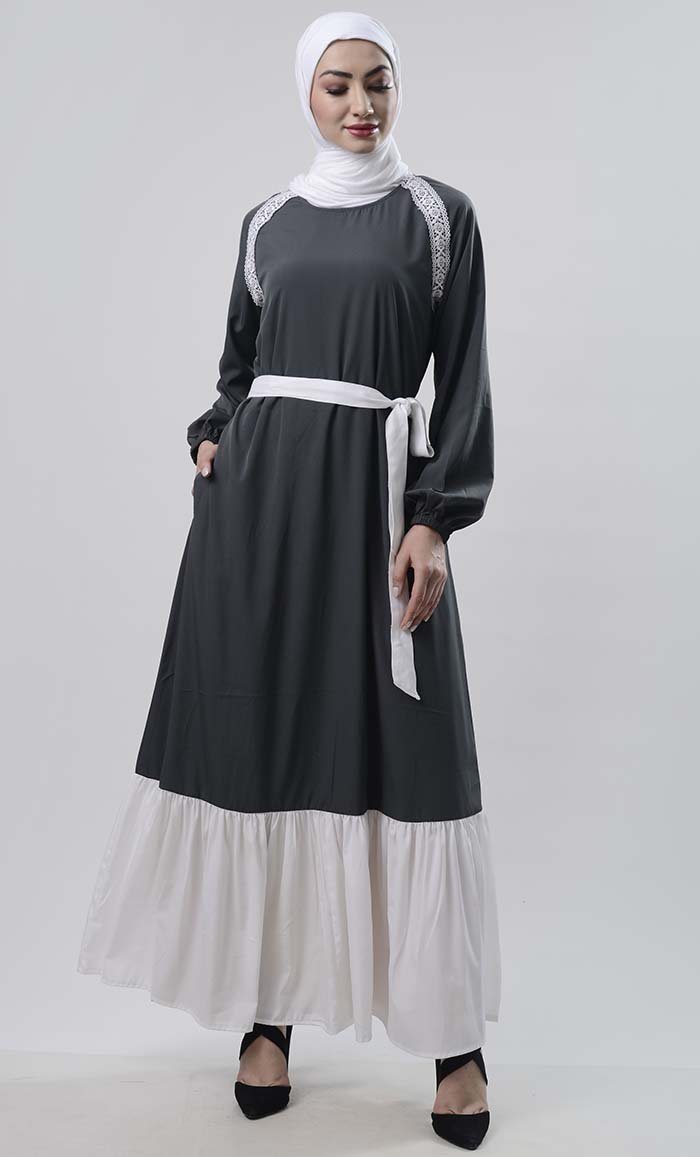Lace Detailed Abaya With Pockets - EastEssence.com