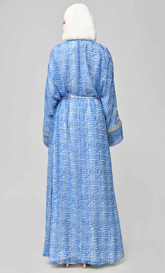 Majestic Fusion: Islamic Printed Bisht Abaya