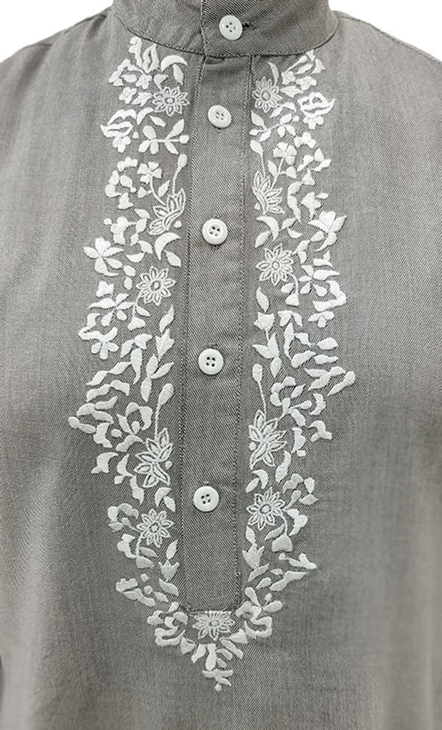 Men's Everyday wear Grey Embroidered Kurta With Pockets - EastEssence.com