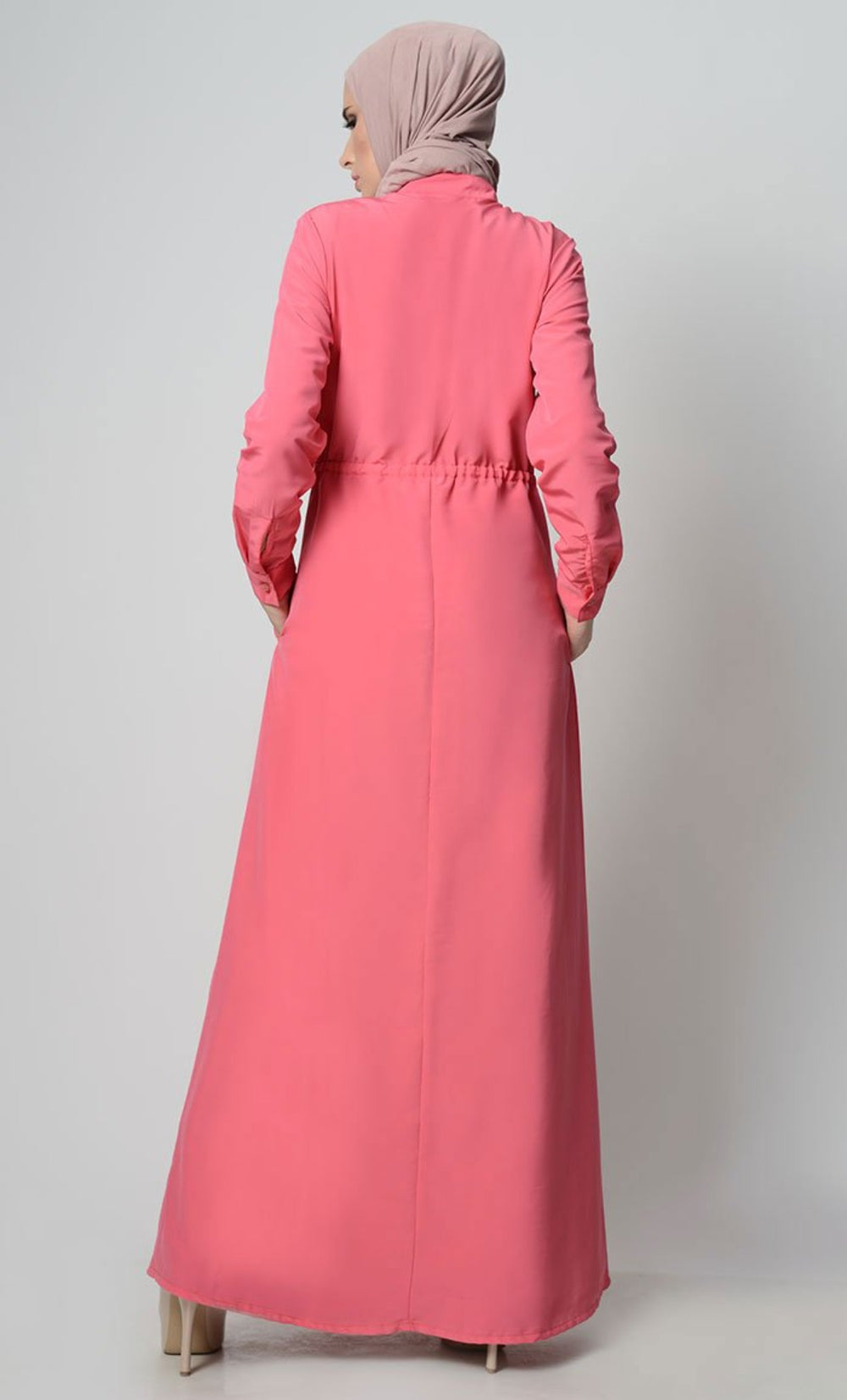 Minimalistic And Chic Drawstring Abaya - EastEssence.com