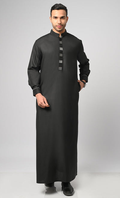 Modern Elegant Contrasting Detail Thobe