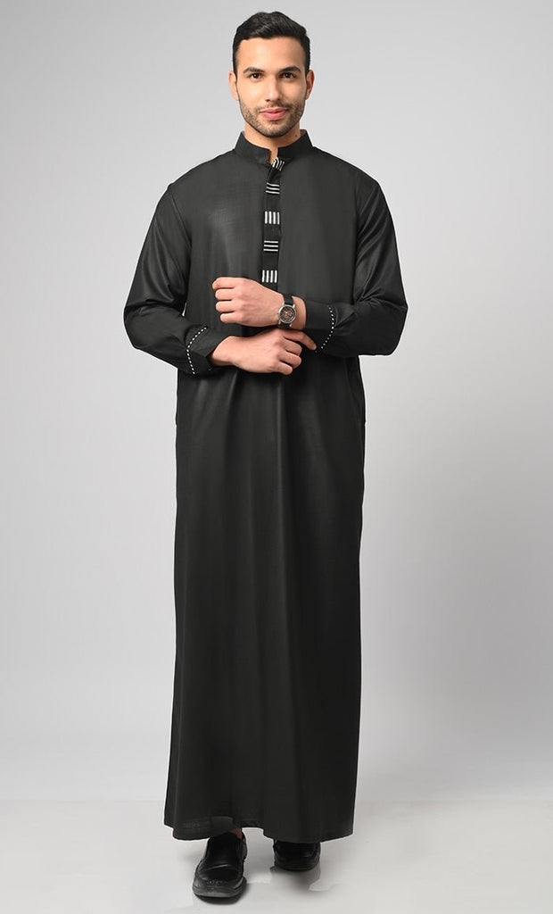 Modern Elegant Contrasting Detail Thobe / Jubba With Cuffs And Pockets - EastEssence.com