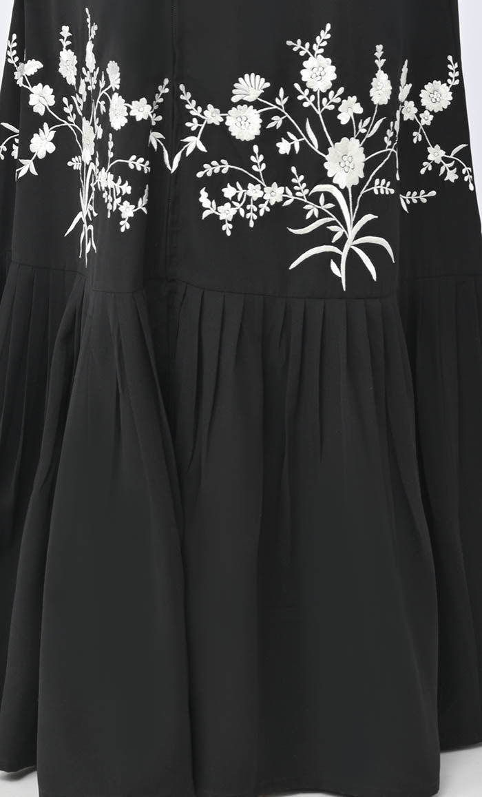 Arabic Inida White Embroidered Abaya