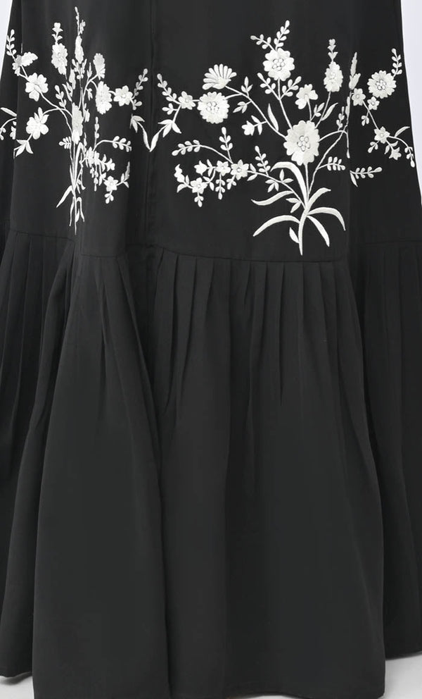 Arabic Inida White Embroidered Abaya