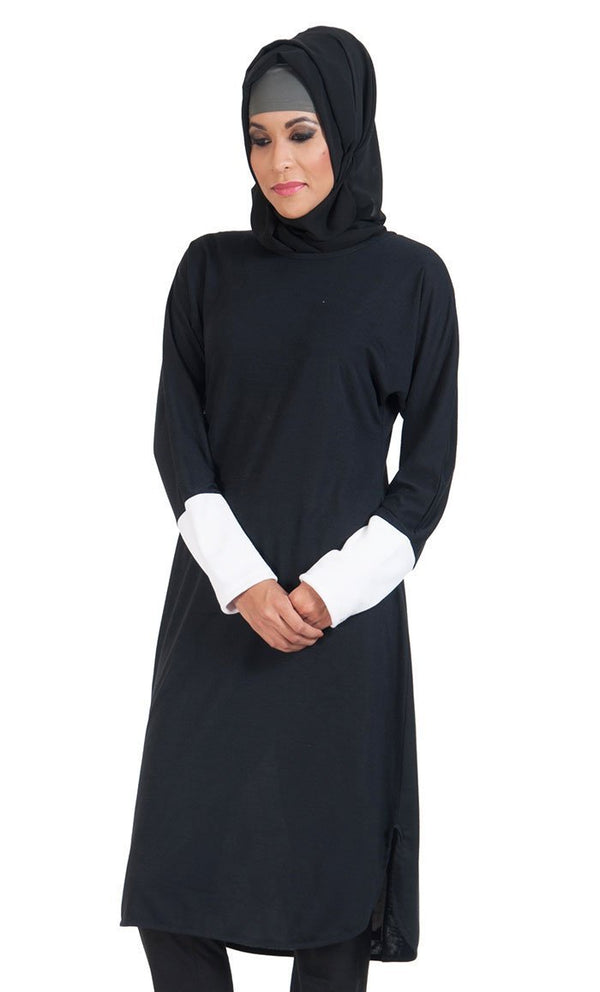 Round Neckline And Contrast Color Cuffed Sleeves Tunic - EastEssence.com