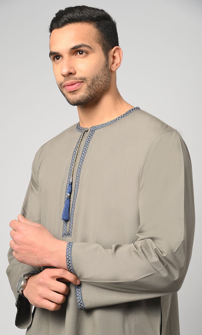 Saudi Blue Embroidery Tessel Detail Thobe