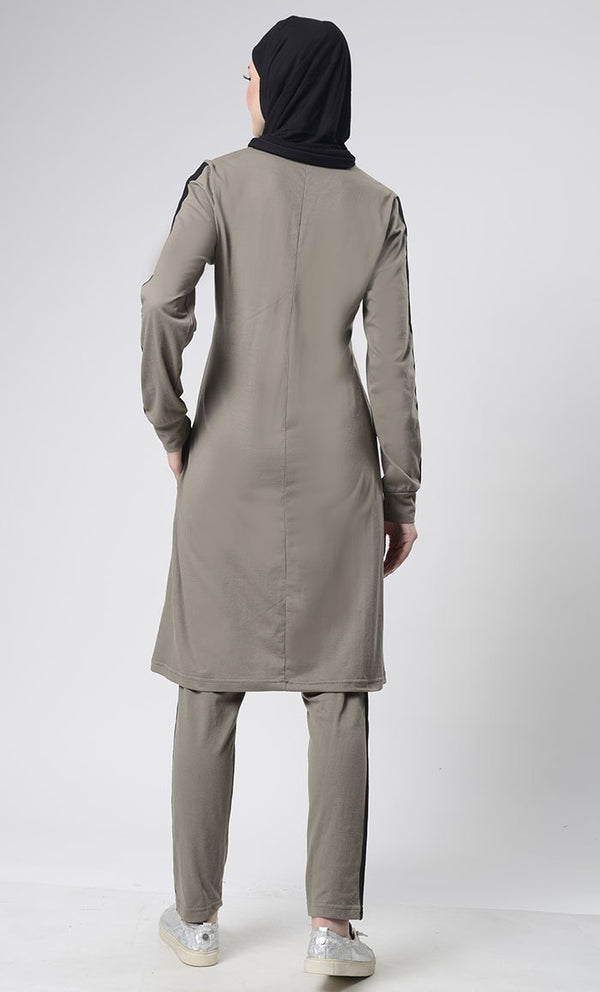 Side detailed Black Stripes Sport/Gym Set