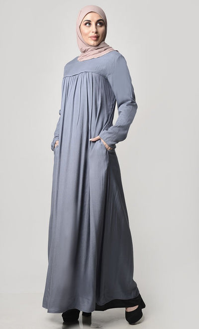 Simple Everyday Abaya With Pockets - EastEssence.com