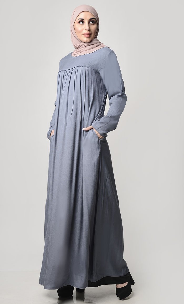 Simple Everyday Abaya With Pockets - EastEssence.com