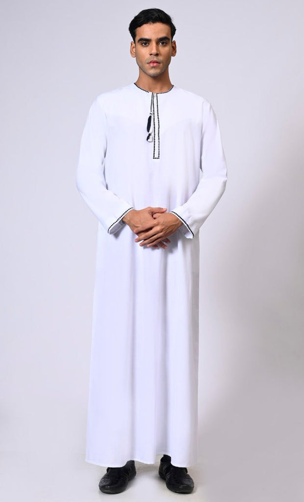 Sophisticated White Men's Thobe: Front Zip Tassels and Dotted Embroidery Detailing - EastEssence.com