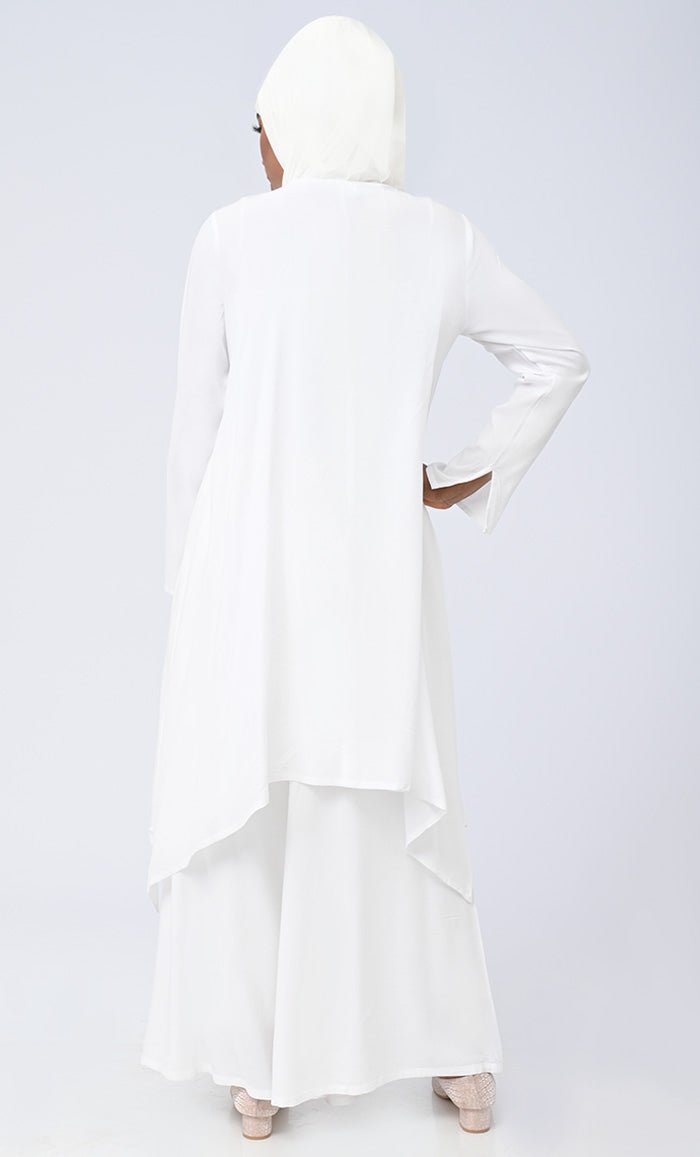 White Modest Islamic Embroidered Set With Hijab And Pockets - EastEssence.com