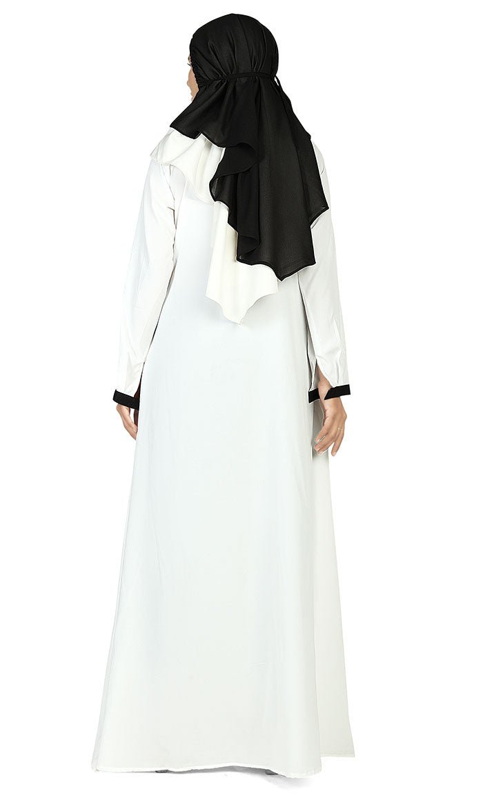 Women's Contrasted Black And White Prayer Dress - EastEssence.com