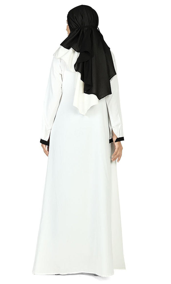 Women's Contrasted Black And White Prayer Dress - EastEssence.com