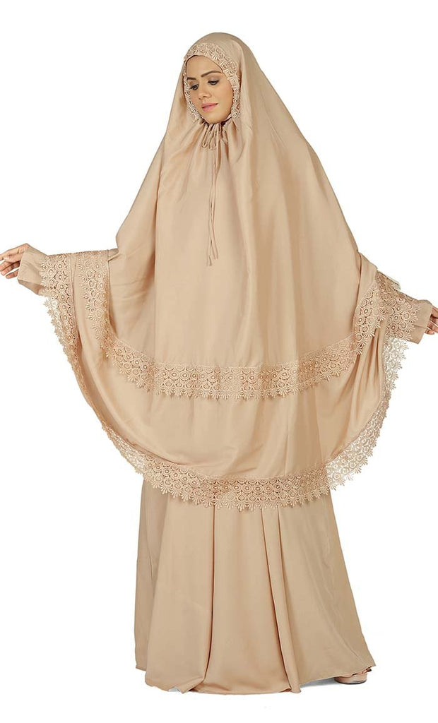 Women's Islamic Biege Prayer Dress/Burqa Set - EastEssence.com
