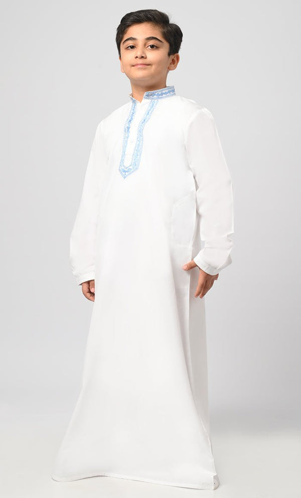 Muslim Boys Embroidered Thread Detailing Thobe
